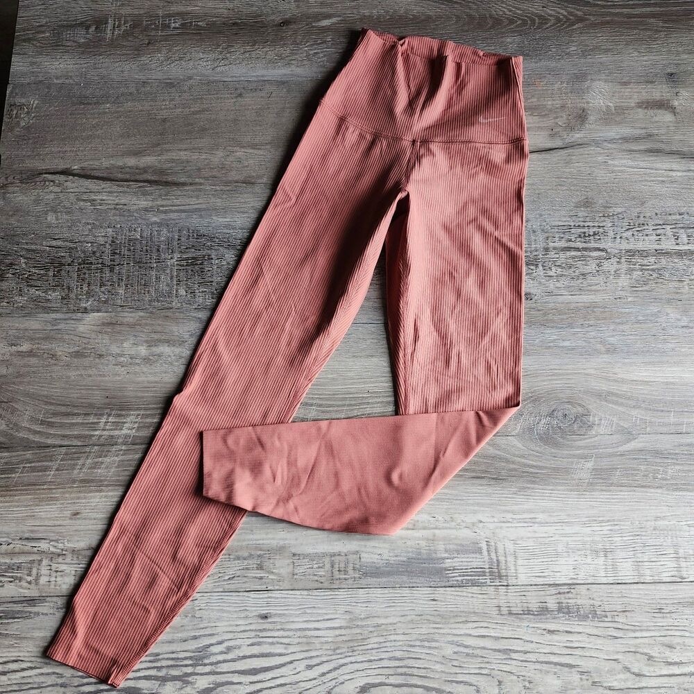 (XS) Nike Zenvy Leggings